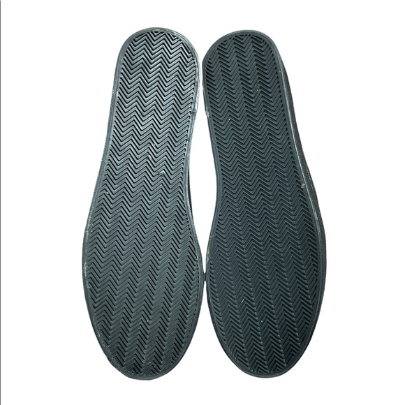 H&M Divided Black Slip on Sneakers Shoes size 39 - Picture 7 of 7